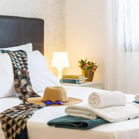 Apartment 9 Amarilla Bay With Pool, Terrace Wifi *